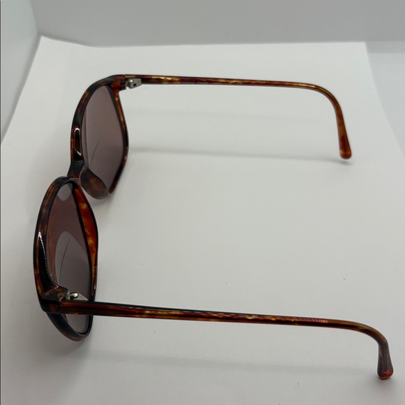 Vintage Candice Tortoise Oval Sunglasses Japan FRAMES ONLY retro 1980’s main image 4